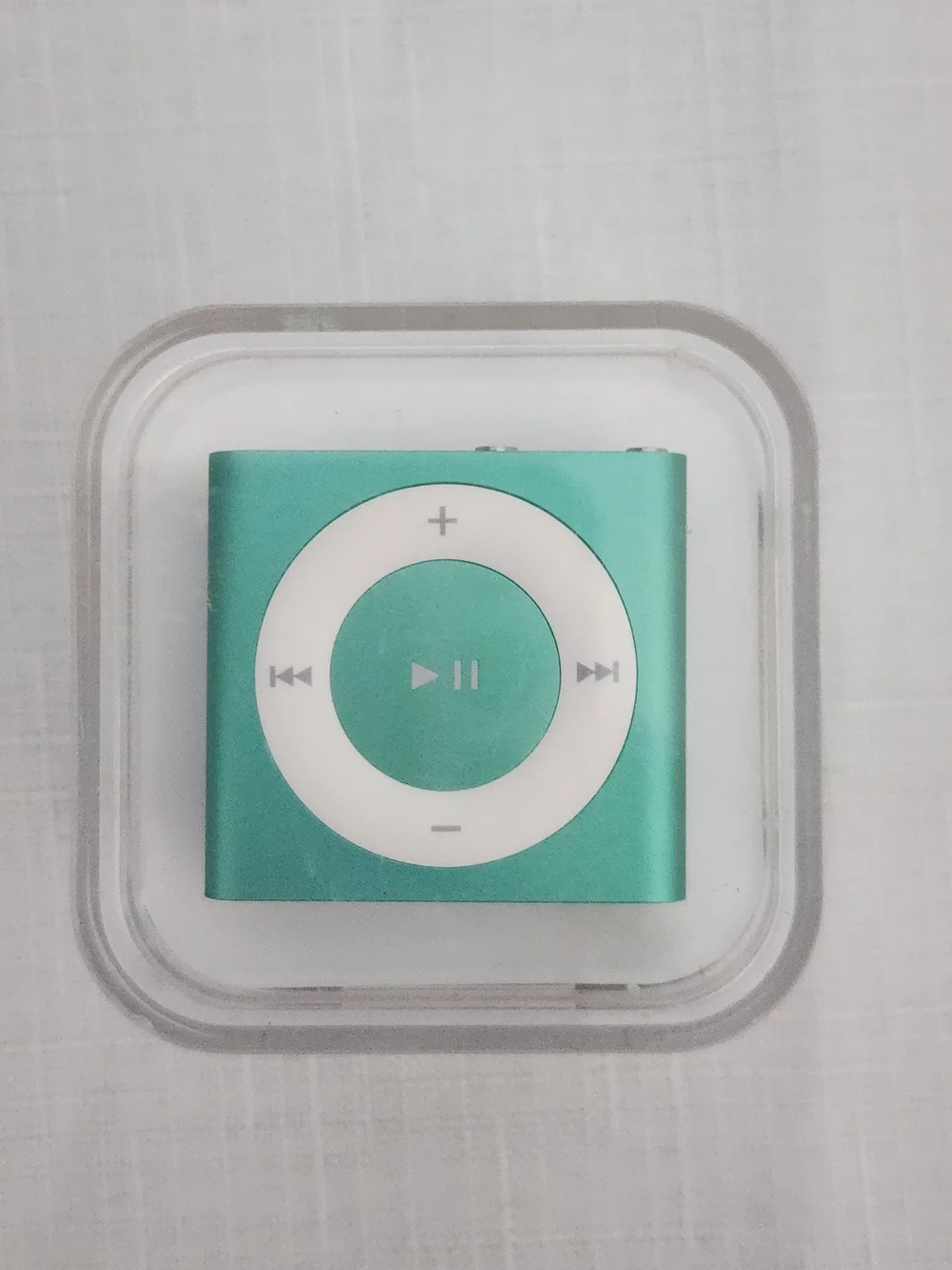 Apple ipod Shuffle 2GB 4th Generation Teal Green - Sealed & Unopened